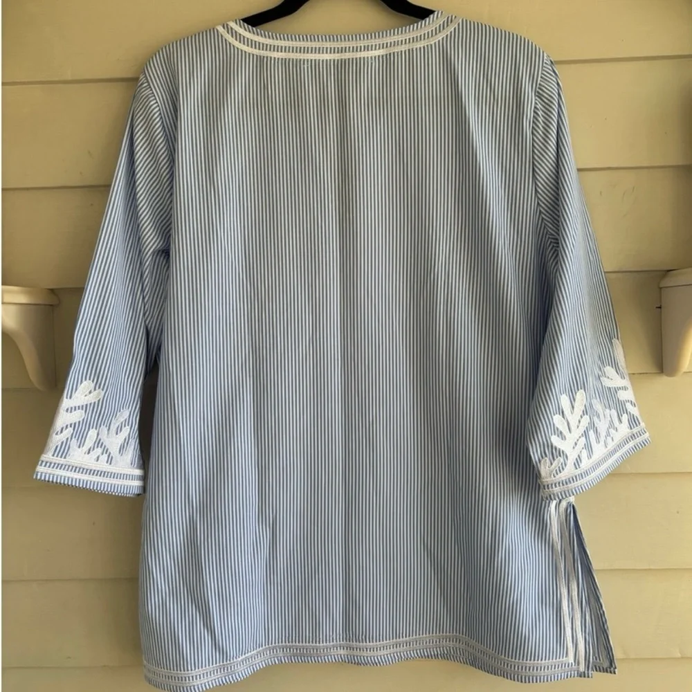 Gretchen Scott Embroidered Pinstripe Tunic The Reef Blue and White Size Large - Picture 9 of 10